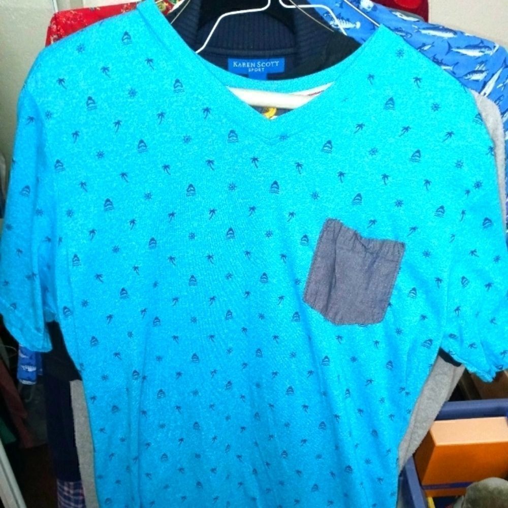 Free Planet Blue Men's Short Sleeve Shirt- Palm/Wave logos-Size Large